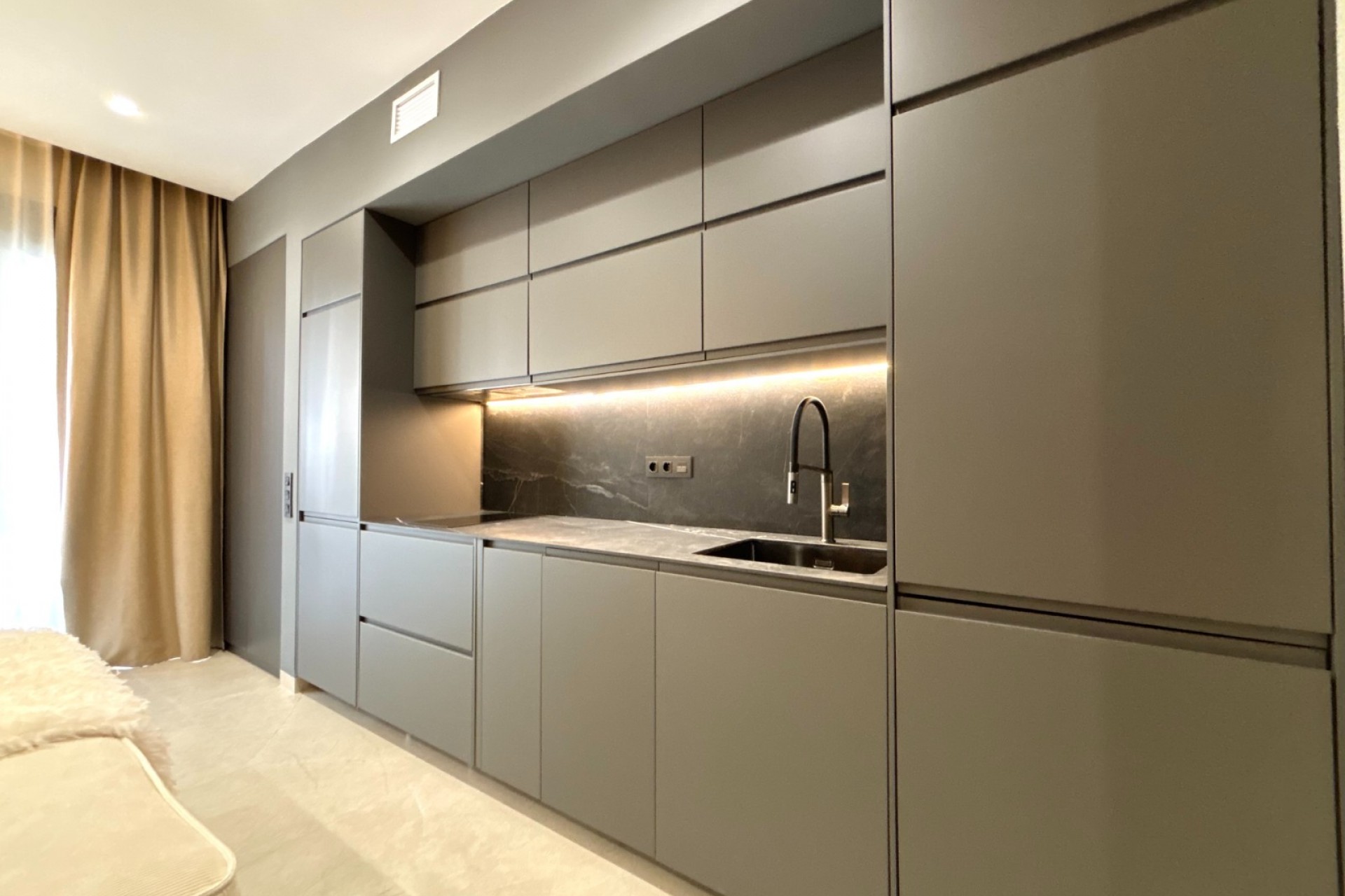 Neubau - Wohnung - Torrevieja - Playa de los Locos