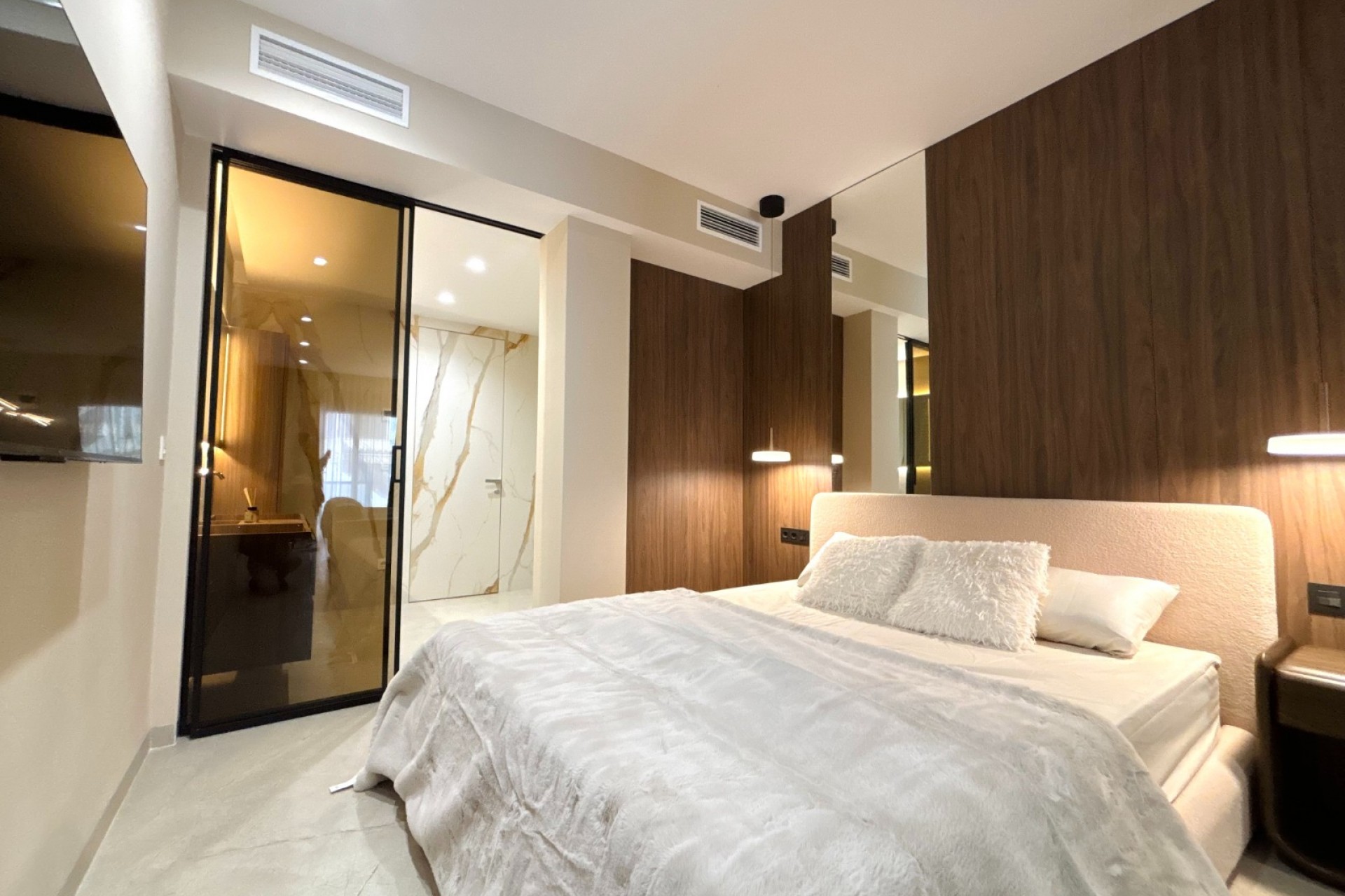 Obra nueva - Apartamento / piso - Torrevieja - Playa de los Locos