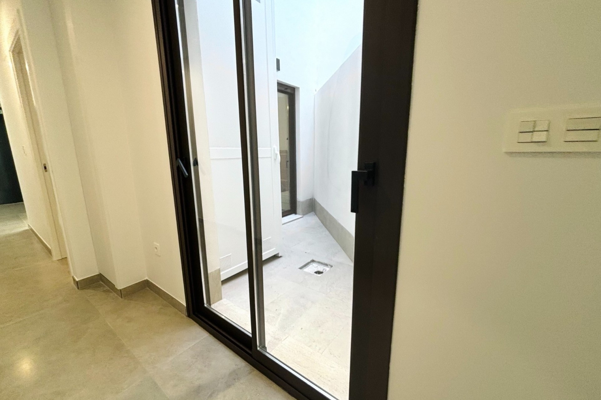 Obra nueva - Apartamento / piso - Torrevieja - Playa de los Locos