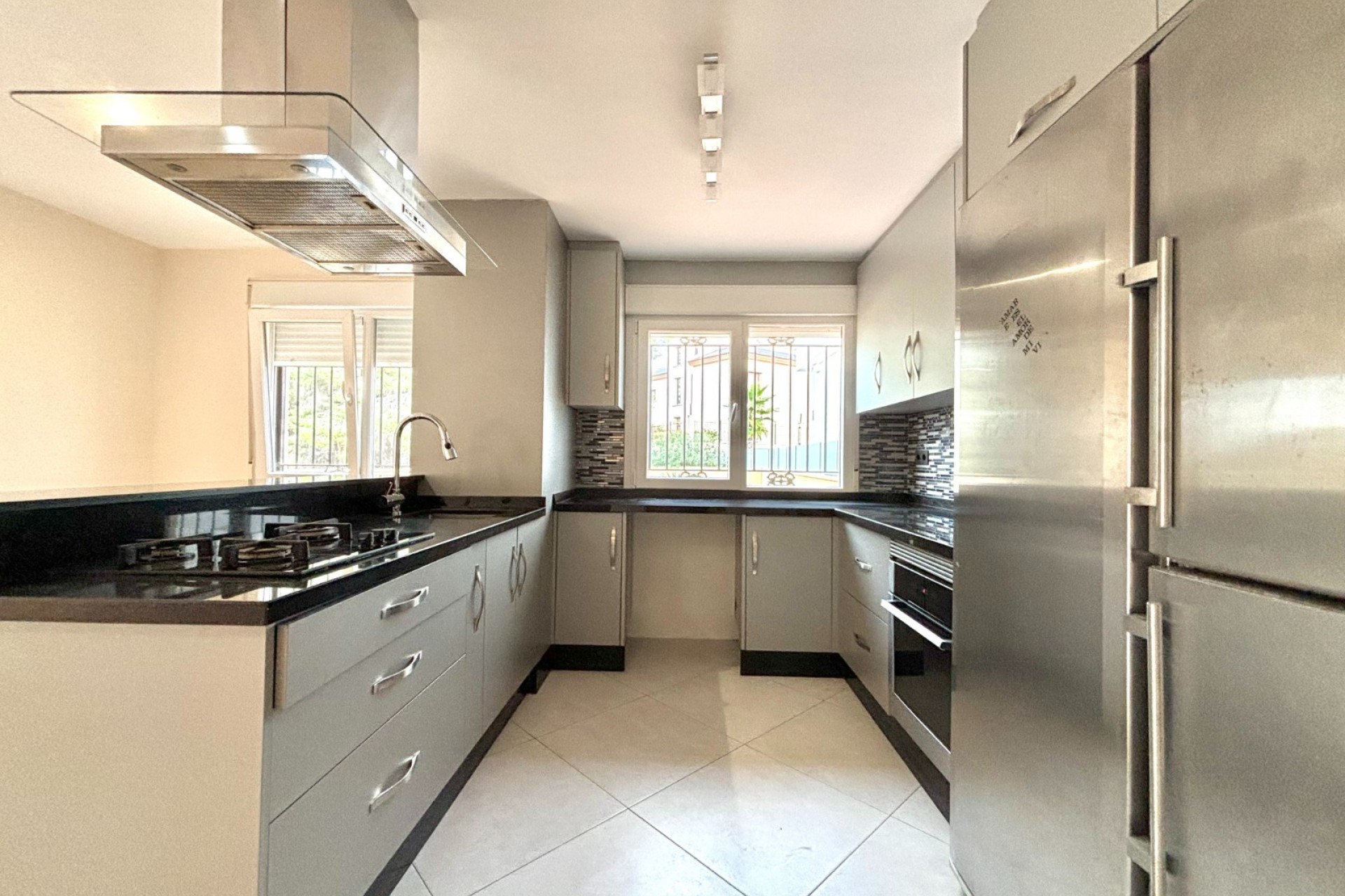 Resale - Detached house - Orihuela Costa - Villamartín