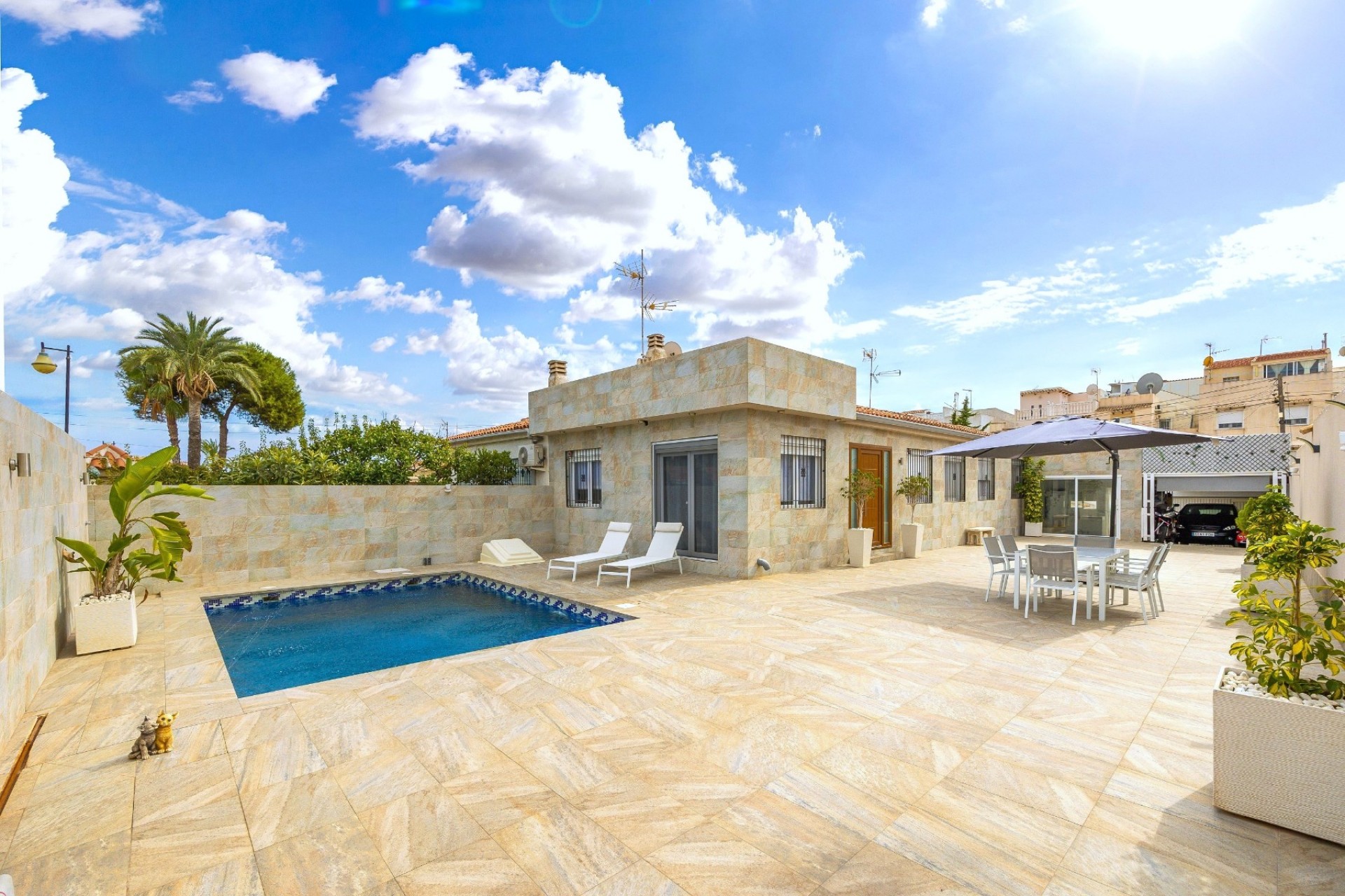 Resale - Villa - Torrevieja - Aguas Nuevas