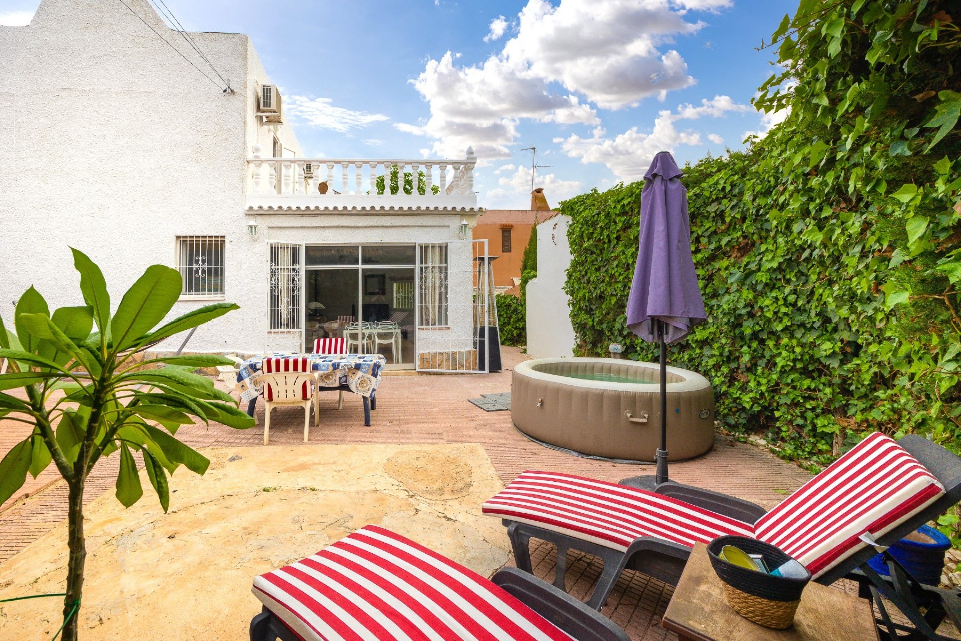 Reventa - Adosado - Torrevieja - Aguas Nuevas