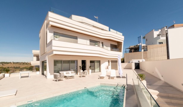 Villa - Reventa - Orihuela Costa - C-8