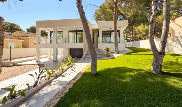 Villa - Reventa - Torrevieja - Playa del Cura