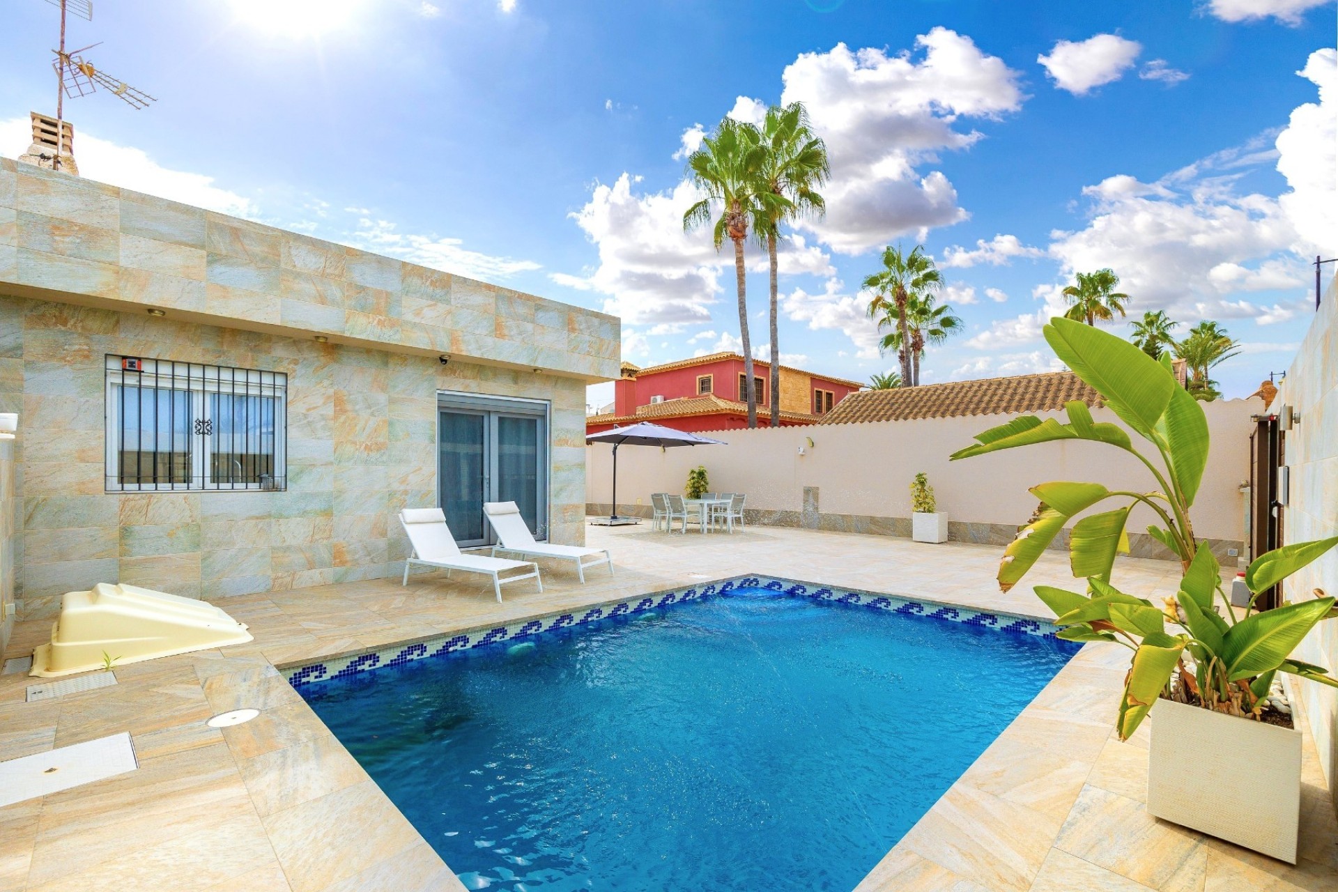 Wiederverkauf - Villa - Torrevieja - Aguas Nuevas