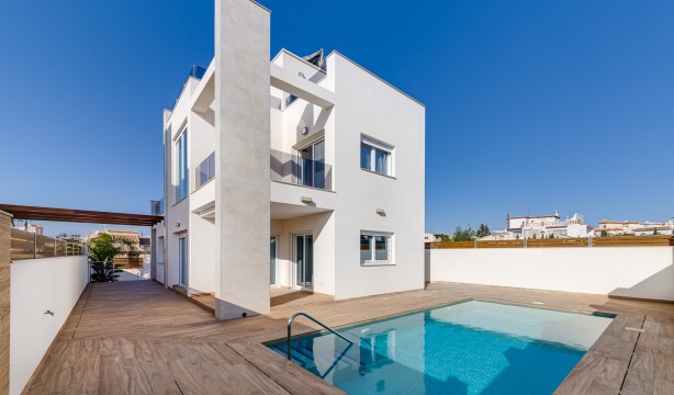 Obra nueva - Villa - Torrevieja - Playa de los Locos