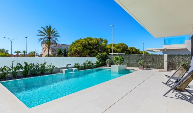 Wiederverkauf - Villa - Orihuela Costa - Dehesa de Campoamor