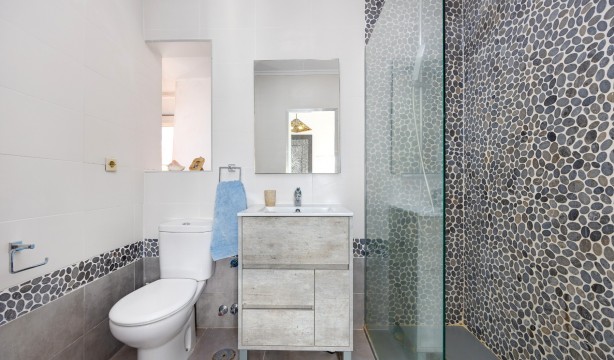 Reventa - Adosado - Torrevieja - Aguas Nuevas