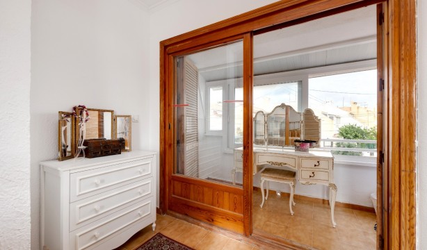 Reventa - Adosado - Torrevieja - Aguas Nuevas