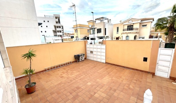 Resale - Detached house - Orihuela Costa - Villamartín
