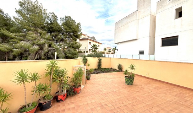 Resale - Detached house - Orihuela Costa - Villamartín