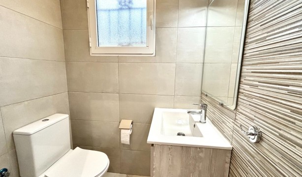 Resale - Detached house - Orihuela Costa - Villamartín