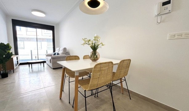 New Build - Apartment / flat - Torrevieja - Playa de los Locos