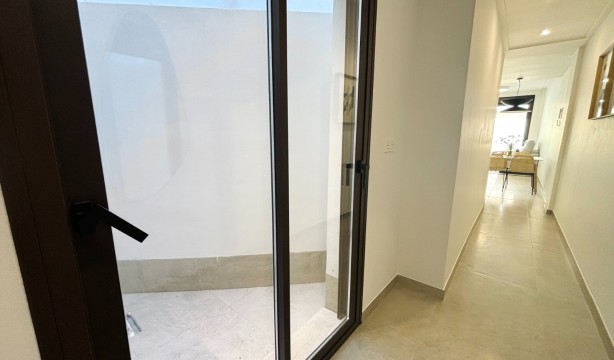 New Build - Apartment / flat - Torrevieja - Playa de los Locos