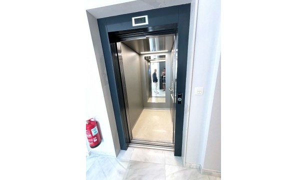 Neubau - Penthouse - Torrevieja - Playa de los Locos